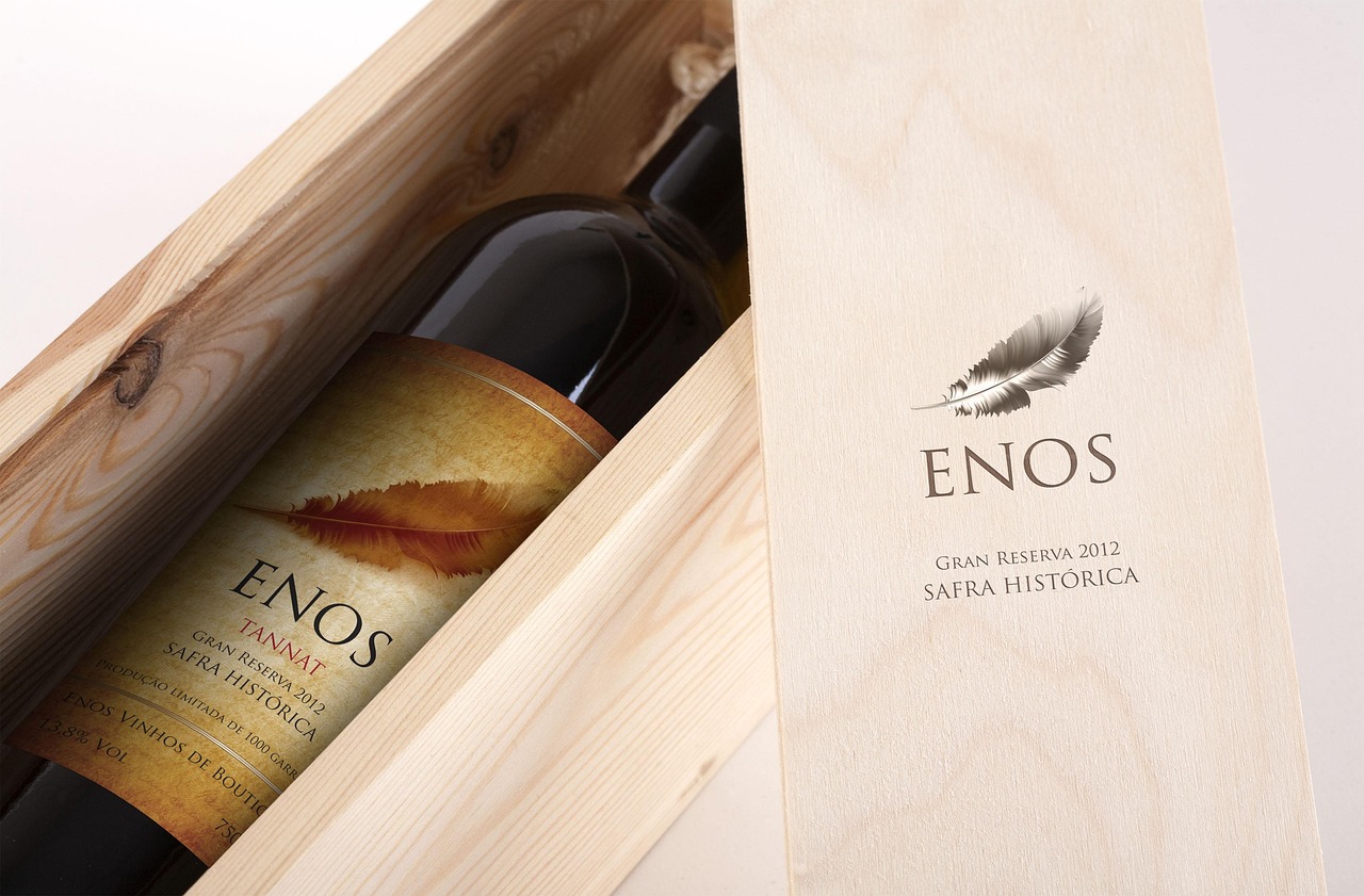 découvrez les vins de bordeaux, leurs cépages uniques et leurs saveurs raffinées, emblèmes de la tradition viticole française.