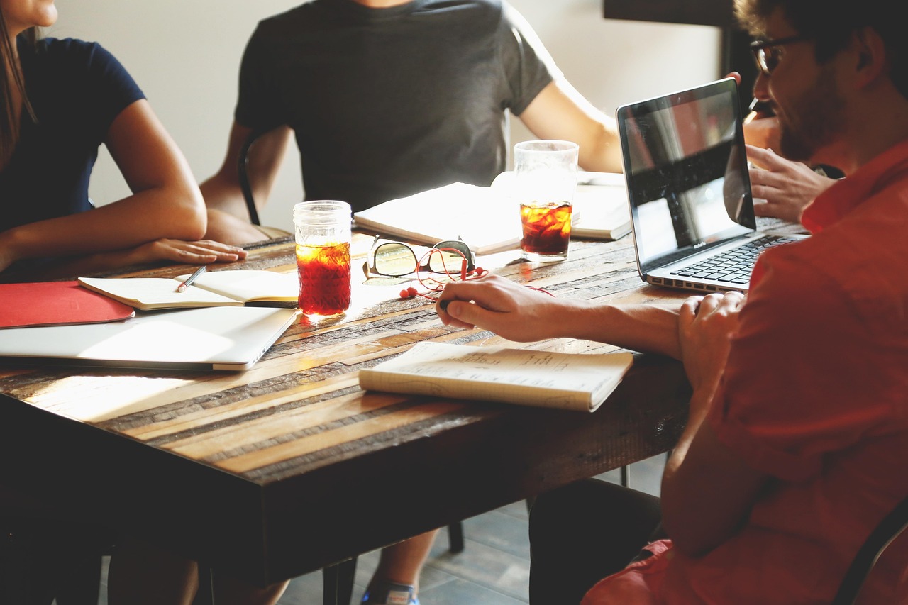 découvrez l'importance des partenariats stratégiques pour développer votre entreprise et maximiser vos opportunités de croissance.